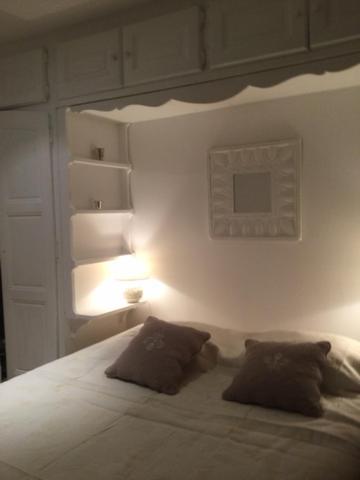 Petite Maison Mitoyenne Au Coeur De Saint Tropez Экстерьер фото